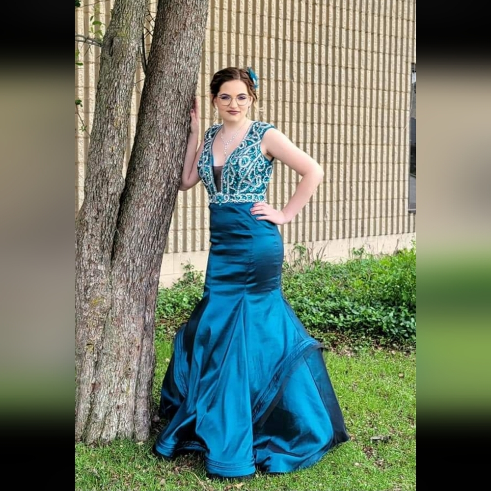 Mac Duggal MacDuggal Mermaid Dress 10/8/6